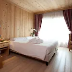 Funivia Active - Adults Only 4* בורמיו