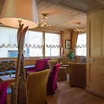 Funivia Active - Adults Only Μπόρμιο